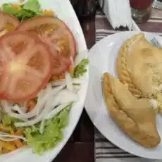 Paraguay Empanada Salat